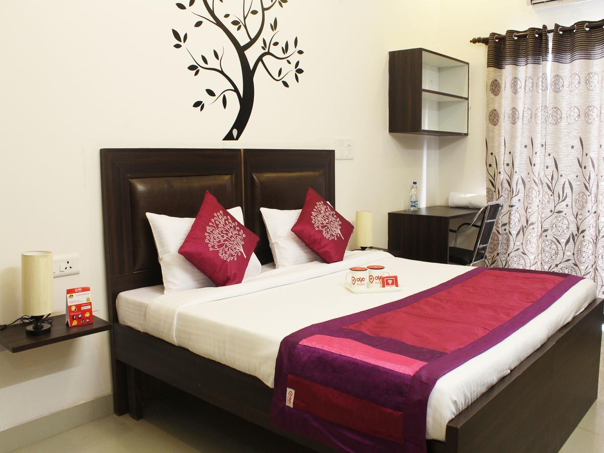Oyo 2384 Hotel Epic Inn Gurgaon Exterior photo